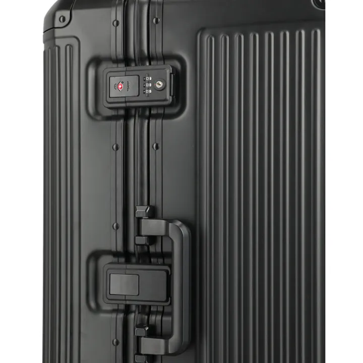 Reistrolleys|Reiskoffers>Travelite Next 4 Wheel Trunk L black