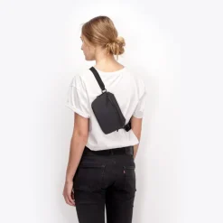 Heuptassen>Ucon Acrobatics Jona Hipbag black