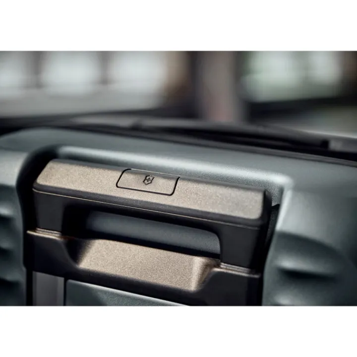 Lichtgewicht Koffers|Harde Koffers>Victorinox Airox Advanced Large Case black