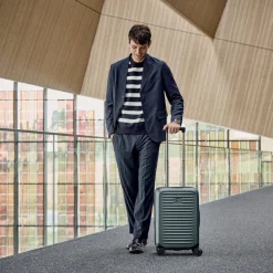 Transavia Trolleys|Klm Trolleys>Victorinox Airox Advanced Frequent Flyer Carry-On storm